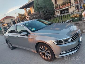 Volkswagen passat 8