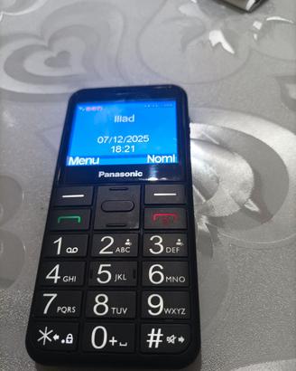 cellulare con funzioni facilitate sos