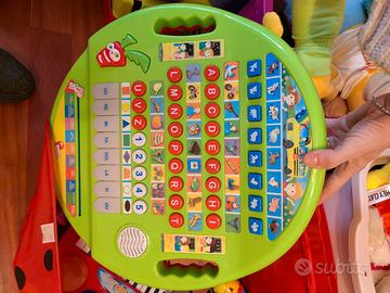 Giochi per bambini piccoli i varie Marche