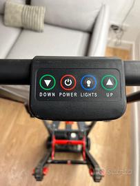 Carrello elevatore cingolato