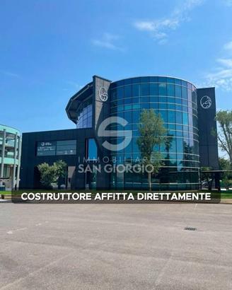 Attività / Licenza di 67 m² a Orzinuovi