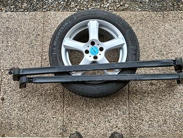 4 cerchi + pneumatici + porta pacchi Lancia Delta