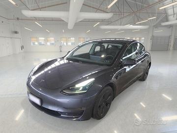 TESLA MODEL 3 75 KWH LONG RANGE DUAL MOTOR AWD 4 P