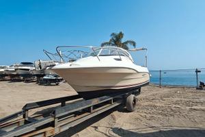 BARCA A MOTORE QUICKSILVER MERCRUISER 650  130KV 