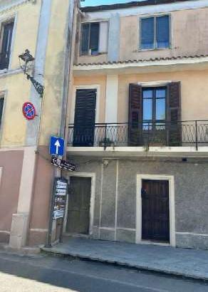 Appartamento a Isili (SU)
