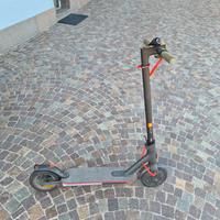 Monopattino elettrico Xiaomi (modello 1S/M365) – m