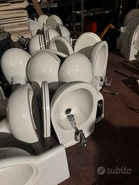Lavandini bidet e Water sospesi