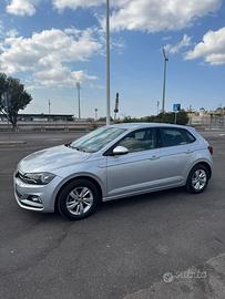 Volkswagen Polo 1.0 85Cv