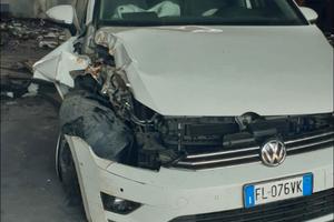 golf sportsvan 1.6 TD. anno 2017 cambio automatico