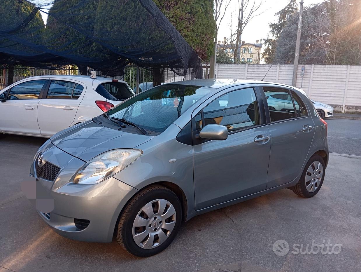 TOYOTA Yaris 2ª serie