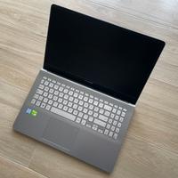 Notebook ASUS VivoBook S15 S530FN