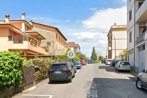 Campagnano di roma luminoso bilocale arredato