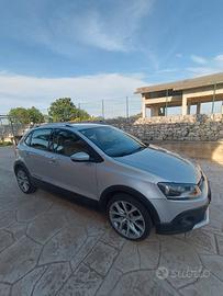 VOLKSWAGEN POLO CROSS 1.4 TDI BluMotion Technology