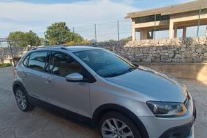 VOLKSWAGEN POLO CROSS 1.4 TDI BluMotion Technology