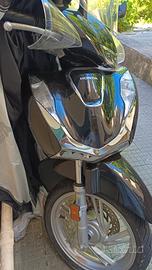 Honda SH