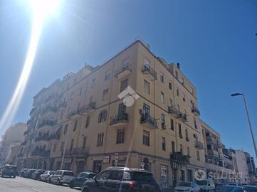 3 LOCALI A CAGLIARI
