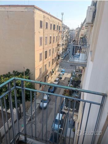 BARI- viale JAPIGIA-105MQ-trivani-doppio afffacio-