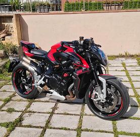 MV AGUSTA BRUTALE 1000 RS