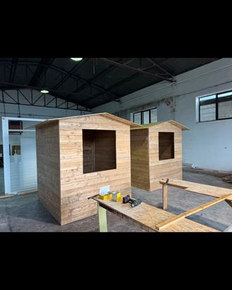 chioschi in legno in stok