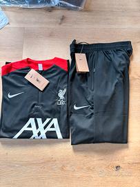 Tita Liverpool 2024/2025