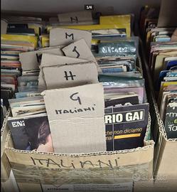 collezione dIschi 45 giri