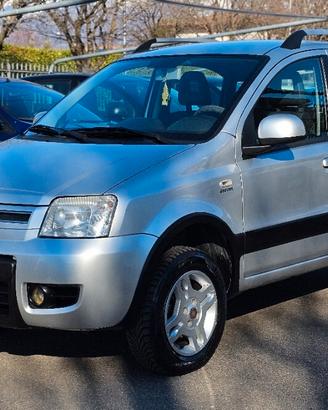 Fiat Panda 1.3 MJT 16V DPF 4x4 Climbing *ELD*