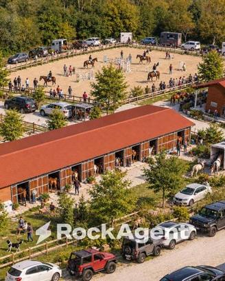 Immobile di 300 m² con 4 locali a Civitella del Tr