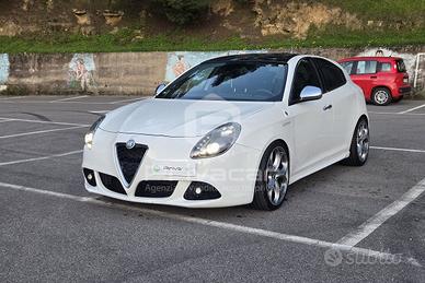 ALFA ROMEO Giulietta 1750 TBi Quadrifoglio Verde
