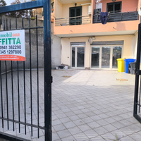 Ampio magazzino in zona Roccone Patti ME