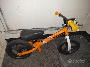 Bicicletta Balance Bike Decathlon