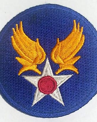 varie patch ricamate