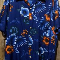 Camicia hawaiana a fiori