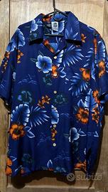 Camicia hawaiana a fiori