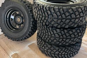 Gomme + cerchi jeep