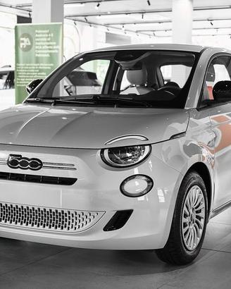 FIAT 500 Berlina Hybrid Pop
