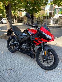 Aprilia Tuono 125 - 2024 - pari al nuovo