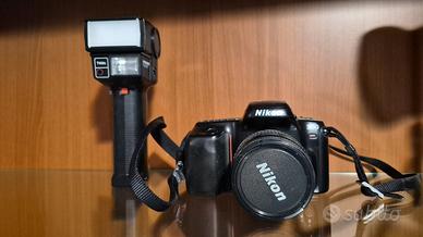 Macchina fotografica con pellicola