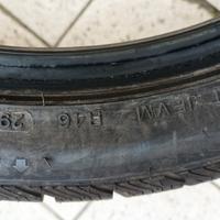 Pneumatici 215/40 R18 invernali