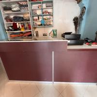 Banco bigiotteria da esposizione