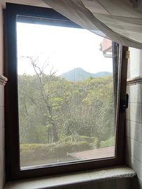 Finestra 138 X 106 alluminio finto legno