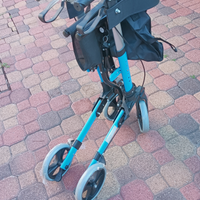 Deambulatore per anziani