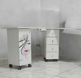 Tavolo angolare manicure