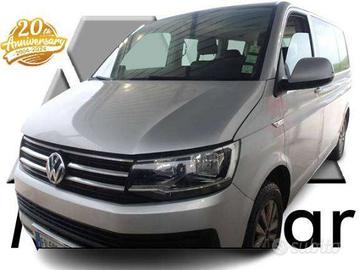 VOLKSWAGEN T6 Caravelle VOLKSWAGEN CARAVELLE 8 P