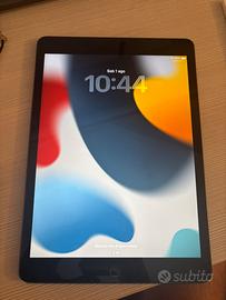 Ipad 9ª Generazione +cover + caricatore USB-C