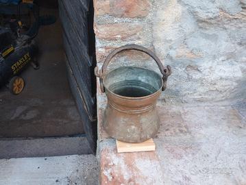 pentolino manico ferro battuto 