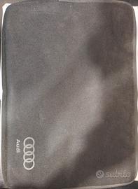 borsa notebook  skin tucano audi 