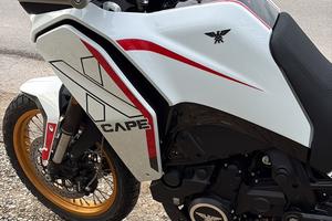 Moto Morini c-cape 700 Gold