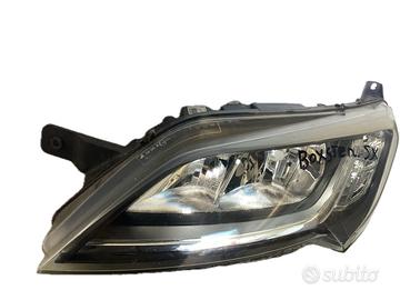 FANALE FARO LAMPADA LUCE ANTERIORE SINISTRO PEUGEO