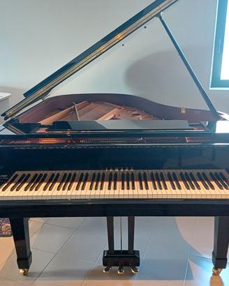 Pianoforte a coda YAMAHA C3