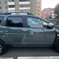 Dacia Duster Journey Up